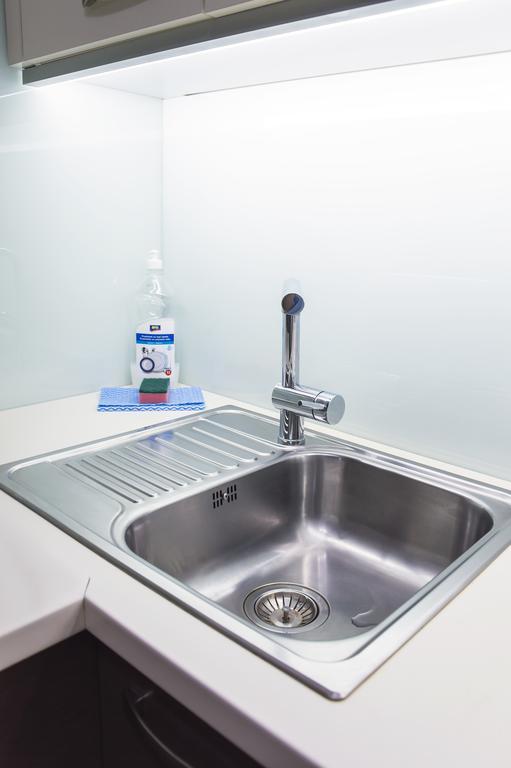 Modern Apartment Vsehrdova Praga Zewnętrze zdjęcie